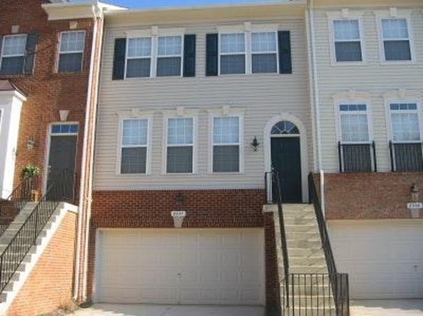 8557 Wyngate Manor Ct