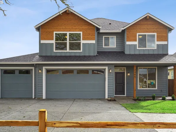 2405 E Foxtrot St, La Center, WA 98629