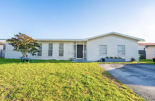 10750 SW 173rd St Photo 1