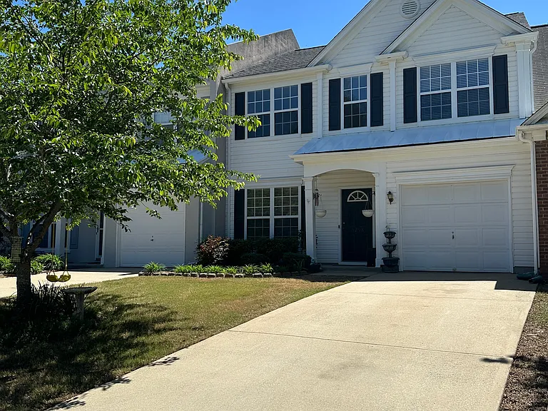 5298 Medlock Corners Dr — Photo 2