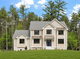 16 Unkety Brook Way, Dunstable, MA 01827