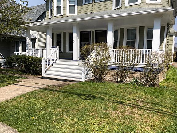 3rd image of 1361 Park Row