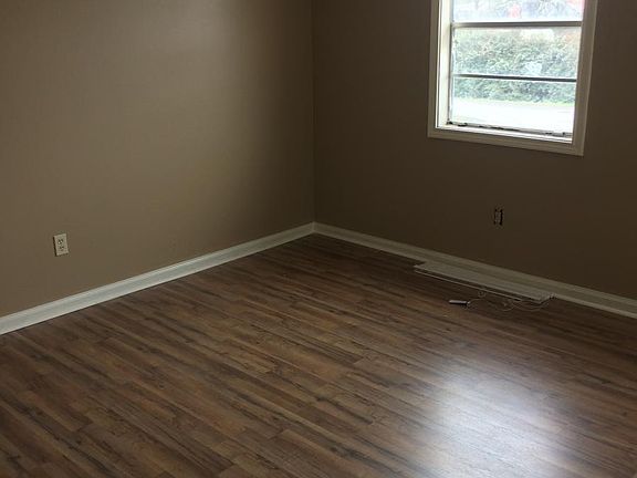 5th image of 919 Arianna Dr