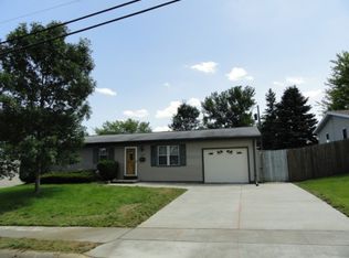 1430 Kane St, Dubuque, IA 52001