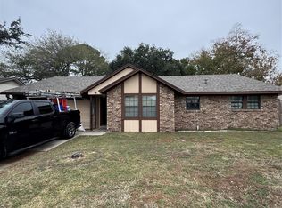 3206 Woodstone Dr, Baytown, TX 77521