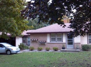 7957 Cooper Rd, Kenosha, WI 53142