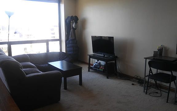 2nd image of 4343 N Clarendon Ave APT 811