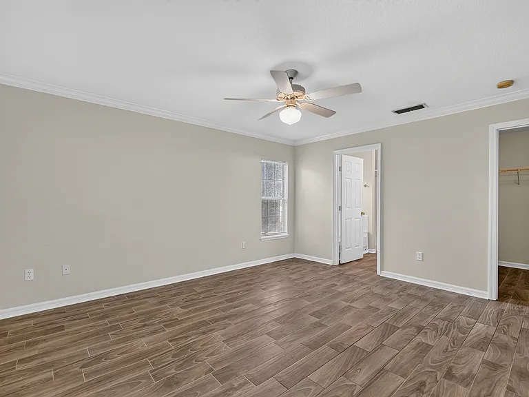 8038 SW 67th Rd — Photo 39