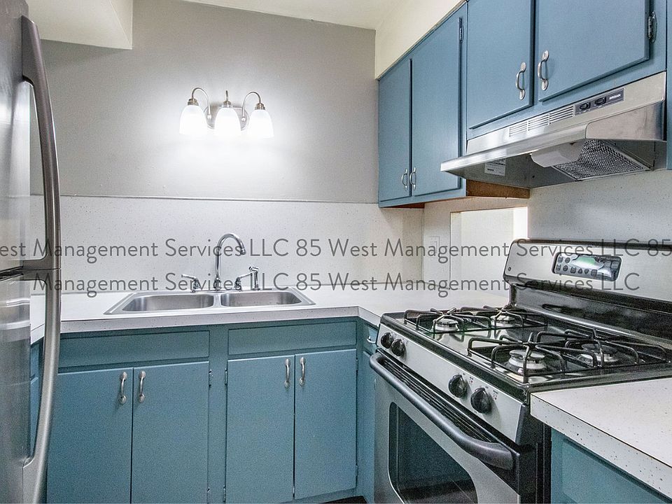 1st image of 120 Leonard St NE #11577997