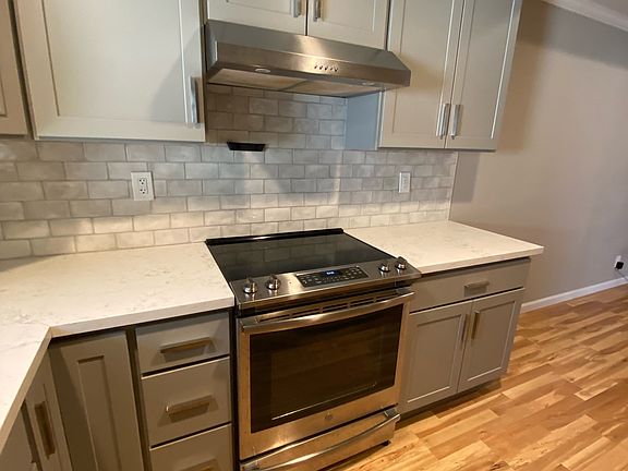 Kitchen Range