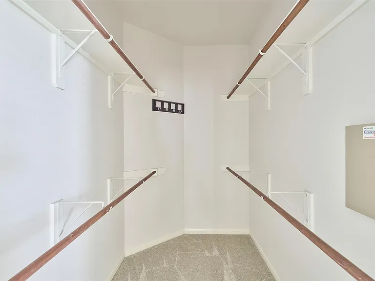 21718 Grassy Hill Ln — Photo 19