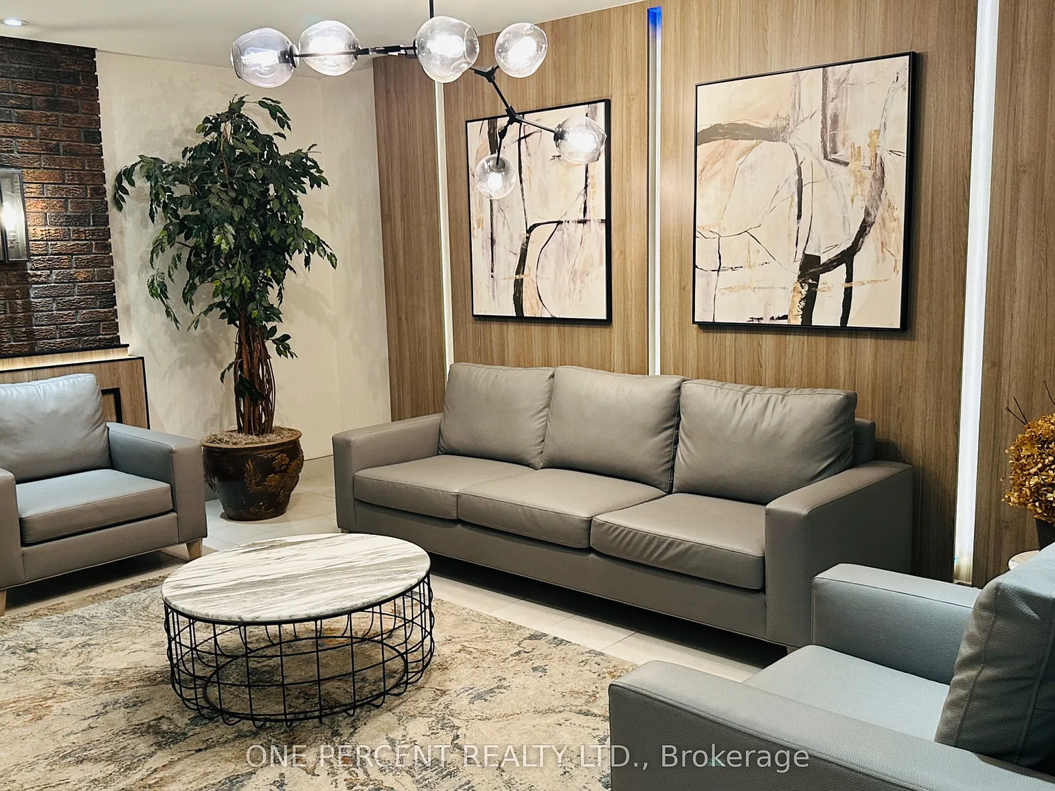 3 bed, $3,075 — Photo 4