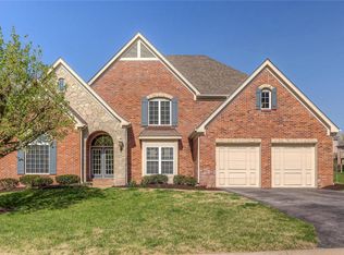 236 Merlot Ln, Pacific, MO 63073
