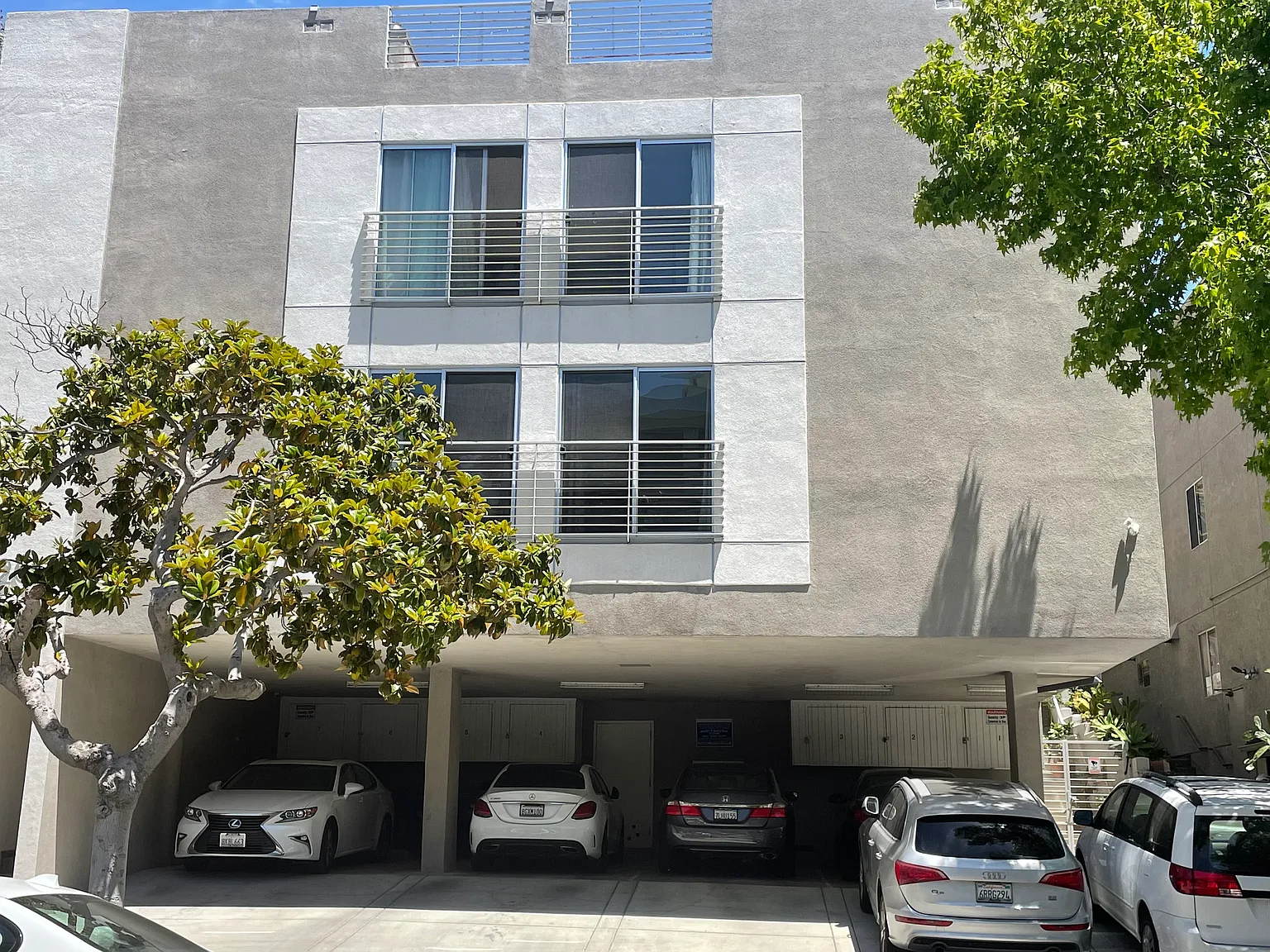 2 bed, 1150 sqft, $3,895 — Photo 3