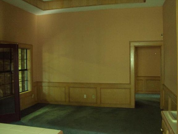 5th image of 3309 N C St