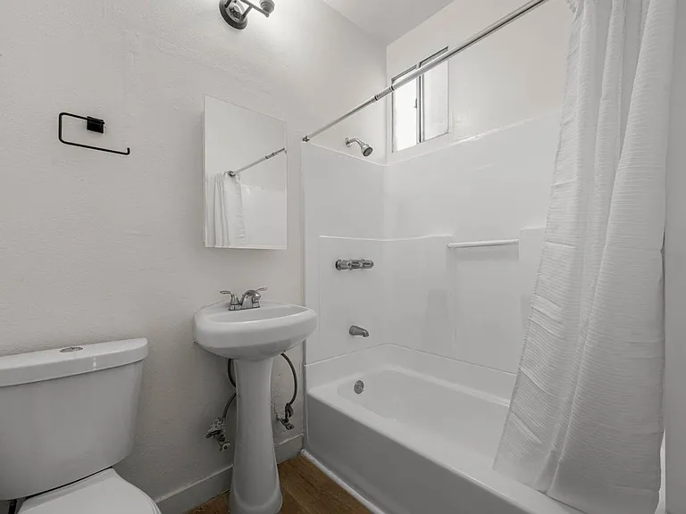2849 San Marino St — Photo 12