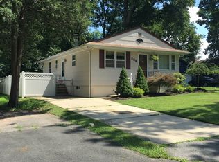 236 Fairfield Ave, Middlesex, NJ 08846