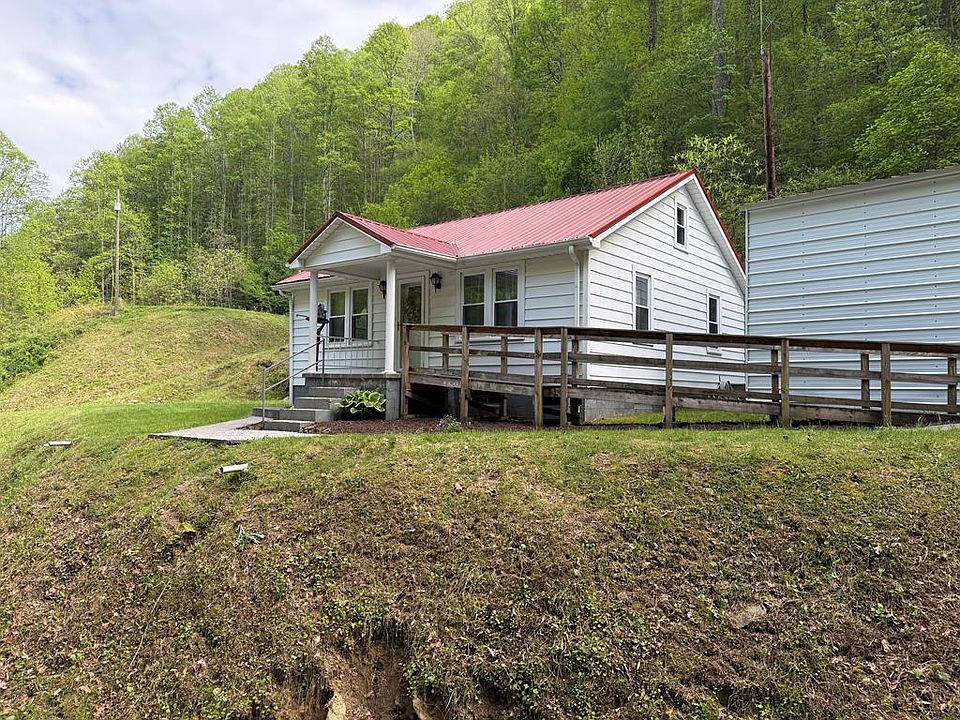 1st image of 1762 Woods Fork Rd