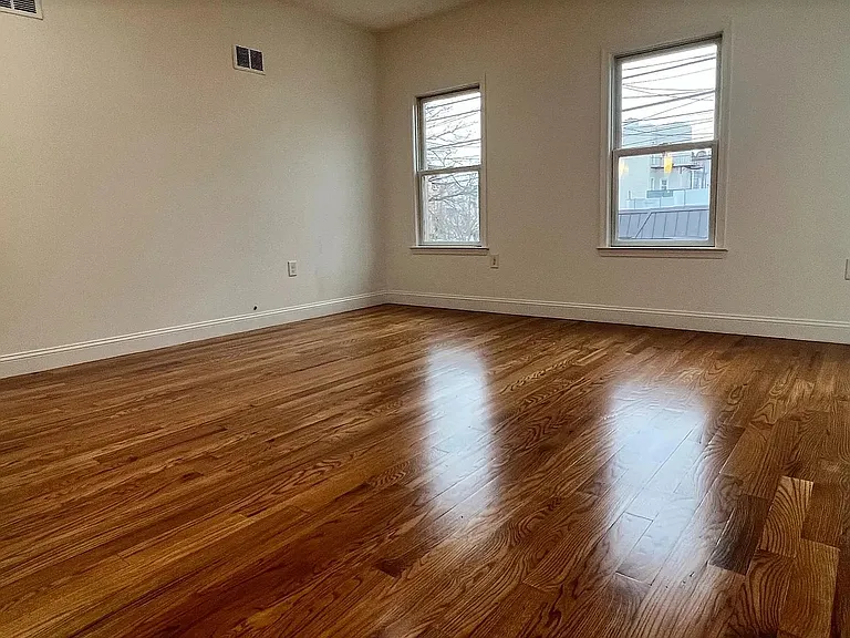 117 Franklin St #2 — Photo 7