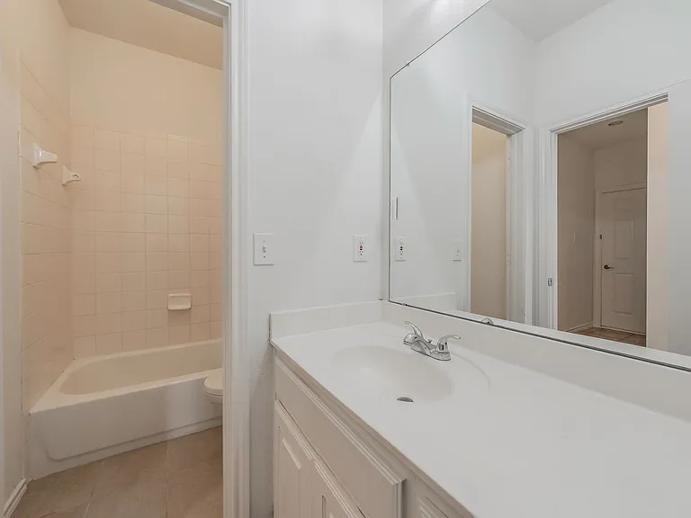 8648 Prairie Dawn Dr — Photo 9