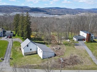 425 Sheafe Rd, Wappingers Falls, NY 12590