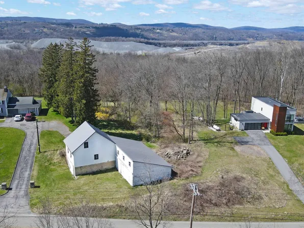 425 Sheafe Road, Wappingers Falls, NY