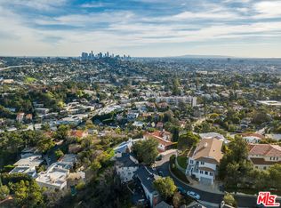3675 Amesbury Rd, Los Angeles, CA 90027
