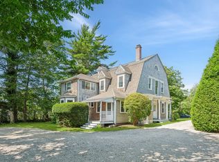 10 Pantigo Rd, East Hampton, NY 11937