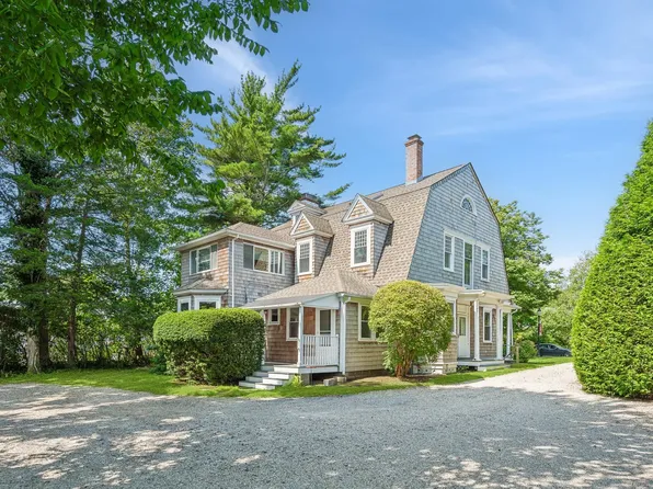 10 Pantigo Rd, East Hampton, NY 11937