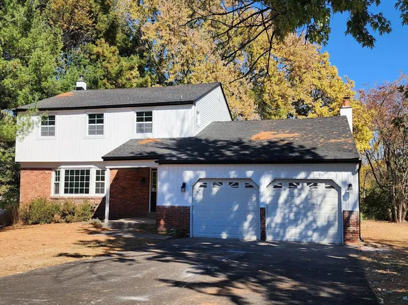 933 Powderhorn Dr, Lansdale, PA 19446