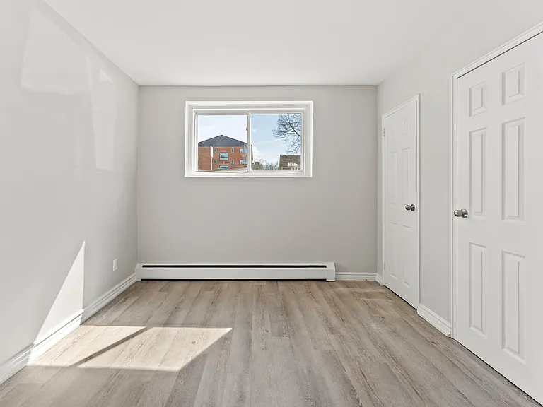 383 Princess Ave #1 — Photo 12