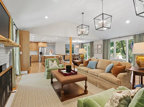 755 Rodney Dr, Nashville, TN 37205