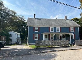 17 Knight St, Coventry, RI 02816
