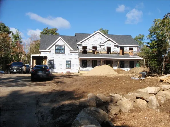 415 Burnt Hill Rd, Scituate, RI 02831