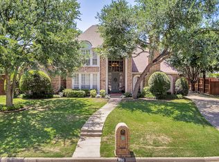 806 Timbercrest Ct, Southlake, TX 76092