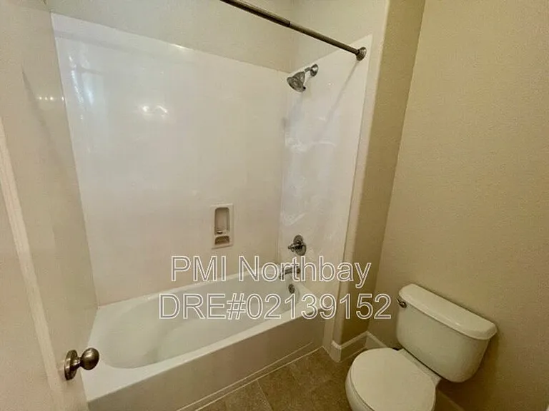 6347 Newhaven Ln — Photo 20