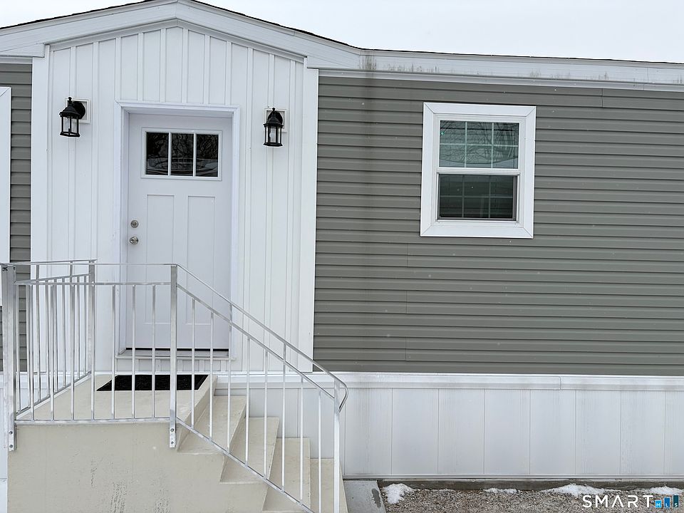 1st image of 46 Kenosia Avenue #26