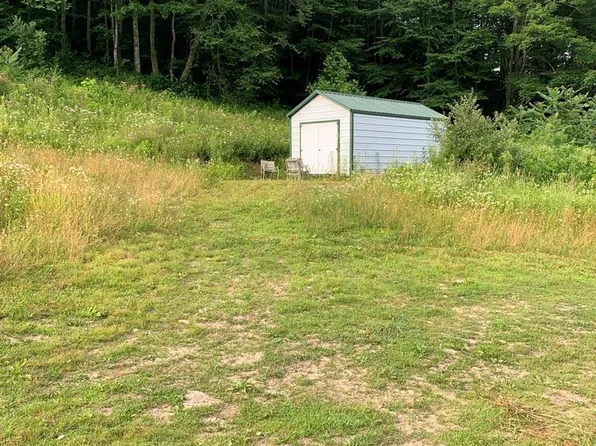 Swords Creek Rd, Swords Creek, VA 24649