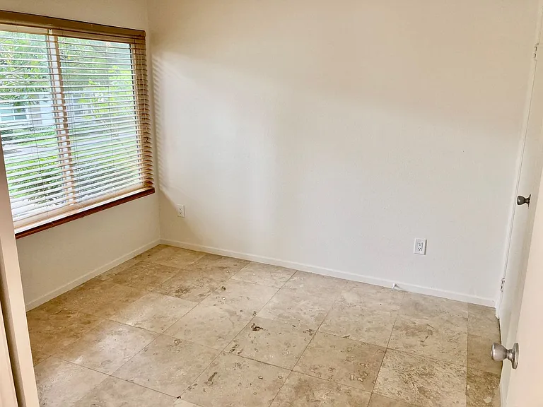 10769 Cariuto Ct — Photo 4