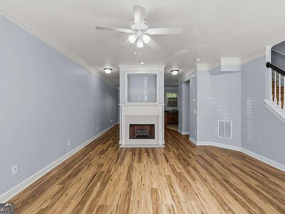 4th image of 1238 Harris Commons Pl