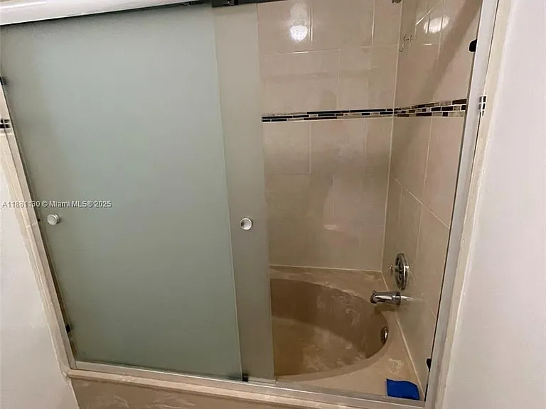 2718 S University Dr — Photo 5