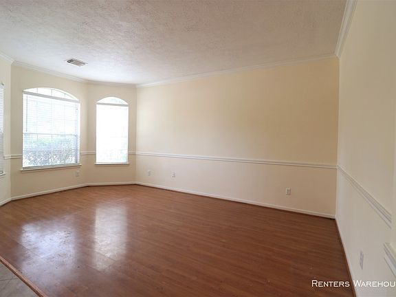 4th image of 15335 Garett Green Cir