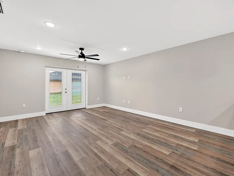 32629 Vista Ave — Photo 49