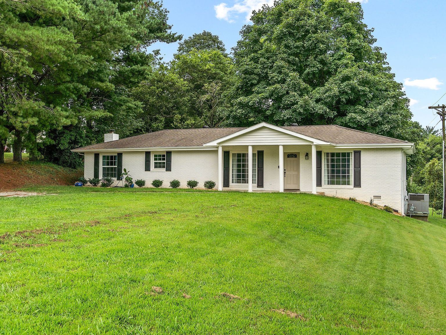 370 Rossview Rd, Clarksville, TN 37043 Zillow