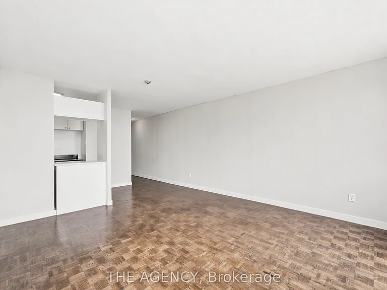 2360 Dundas St W #2816B — Photo 10