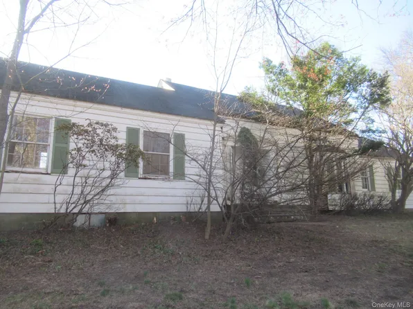 2929 State Route 52, Pine Bush, NY 12566