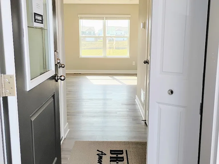2016 Clearwater Ter — Photo 1