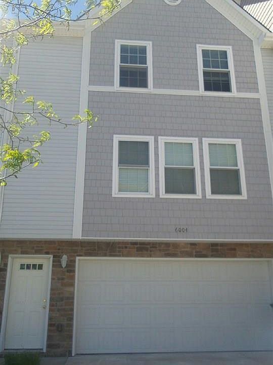 1st image of 6004 N 167th Plz