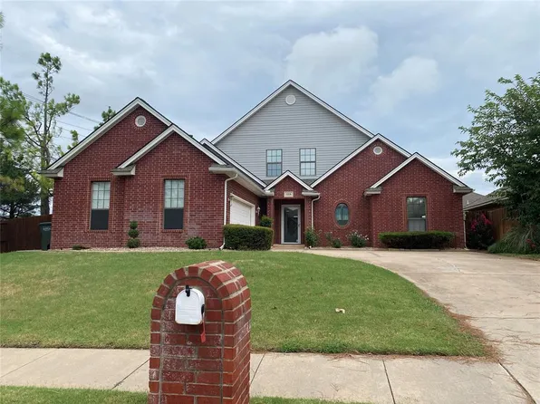 1216 Pine Valley, Edmond, OK 73012