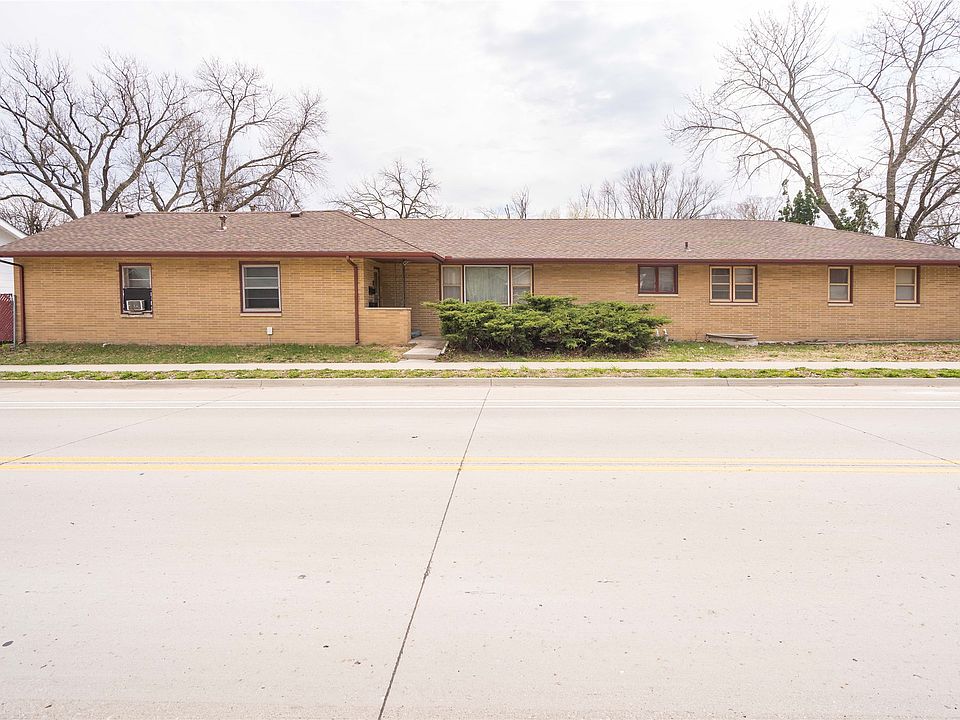 1st image of 1829 47th St